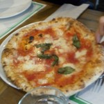 ア フェネステッラ - 