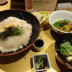 鮮魚旬菜 吉 - 鯛めし