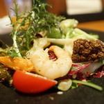 裏参道牛肉店 - ズワイガニサラダ