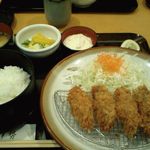 Tonkatsu Ise - カキフライ定食