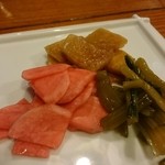 みくに茶屋 - サービスの漬け物