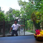 Sawah Terrace - バリ島では2002年のテロで202人死亡してからホテルには入るには検問が必要となぅった。