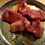 焼肉 大松屋 - 牛ヒレ切り出し