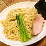一番いちばん - つけ麵の麺