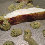 アズキハタとイサキのポワレ