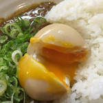2016.1.2 トッピングの自家製とろとろ煮たまご100円◎