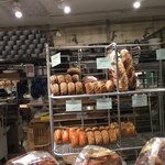 LIBERTÉ - パン棚