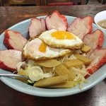 酔來軒 - スペシャル酔来丼(裏メニュー)￥850アップ