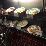 酔來軒 - ショーケースがいい