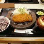 Katsutoku - ロースカツ定食