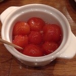 BISTRO LANTERN - ももみたいなトマト