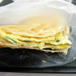 永和世紀豆漿大王  - 蛋餅断面