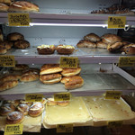 たま木亭 - 陳列されてるパン