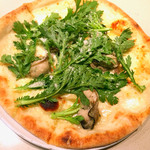 Craft Beer×Italian Bar CRAFTSMAN - 牡蠣のピザ1,380円