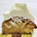 パティスリー リョーコ - タルト・ポンムの断面ですｗ