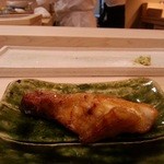 鮨わたなべ - ノドグロの燻製