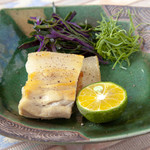 郷土料理の琉音 