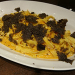 俺のイタリアンJAZZ - フレッシュトリュフたっぷりのトマトクリームソース　タリアテッレ