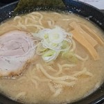 らーめん くま神 - ら～めん大盛 麺1.5玉 730円+100円