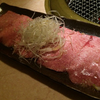 焼肉 銀座コバウ 特別室 - タン
