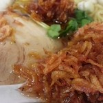 ら～めん のとやま - 特エビ塩ラーメンには素揚げした小エビがトッピング