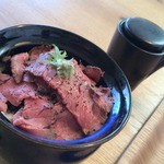 傍 - お勧めしたい小ローストビーフ丼セット
