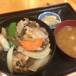 王滝食堂 - 王滝食堂(いのぶた丼)