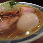 中華そば しば田 - 煮干しそば＆味玉・炊き込みごはん　ズームアップ