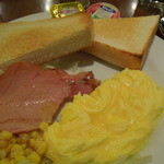 Melange Cafe - キャッシュのモーニングセット