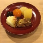 うを徳 - おせち（黒豆、金柑、数の子、銀むつ、子持ち鮎）