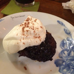 リトルスターレストラン - ひばり屋さんのタルトタタン
      濃厚なので元が林檎だということを忘れてしまいそう