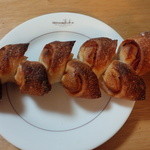 パン工房 夢風車 - ベーコンエピ(173円)