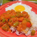 The Place - 野菜カレー・目玉焼き添え