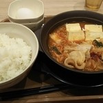 Sガスト - 肉豆腐ﾁｹﾞ鍋定食（ご飯普通盛り）