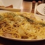 Cafe&Shop Seed - お任せパスタ_自家製ツナと札幌大球のパスタ(20151228撮影)