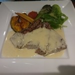 国産牛のグリエ ゴルゴンゾーラソース