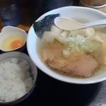 翔鶴 - 塩ワンタン麺+卵かけご飯