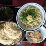 うどん 一福 - ざる2玉380円かけ冷1玉220円とり天140円