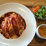 ウフウフガーデン - 米沢牛入りハンバーグinプレミアムたまごのとろとろオムライス～特製デミグラスソース～(ドリンクセット￥1700)