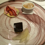 リストランテ サクラ - 2015年クリスマスディナー
      デザートの盛り合わせ