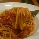 カプリチョーザ - トマトとニンニクのスパゲティ・980円
