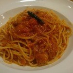 カプリチョーザ - トマトとニンニクのスパゲティ・980円