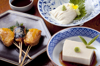 Kisaki - 胡麻豆腐・生麩の田楽・湯葉のお造りなど、単品でもご注文いただけます。