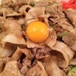 昭和食堂 - 卵があるだけで美味しそうに見えます【料理】 