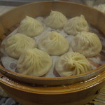 盛園絲瓜小籠湯包 - ヘチマ入り小龍包