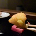 フレンチ割烹 宿 - カリフラワーのピクルスは珍しい。食感が楽しかった