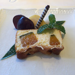 ラ メゾン ヒトトキ - 自家製のカボチャのチーズケーキとフルーツの盛り合わせ