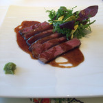 国産牛サーロインのロースト レフォールソース