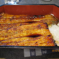 菊屋 - 特上うな重中身