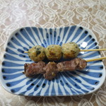 日本一 - カシラハラミ串（塩）と青じそつくね串（塩）